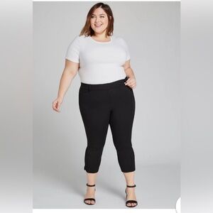 Brand new with tags LANE BRYANT BLACK DELUXE ALLIE STRETCH CROP